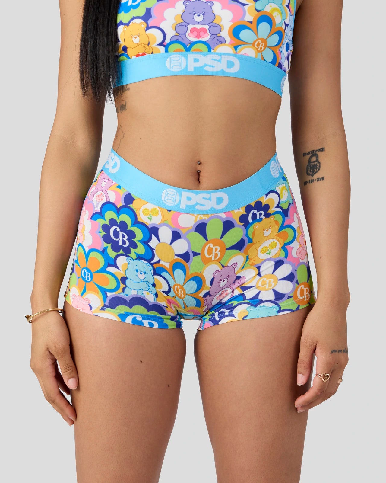 CARE BEARS - RADIAL FLORAL