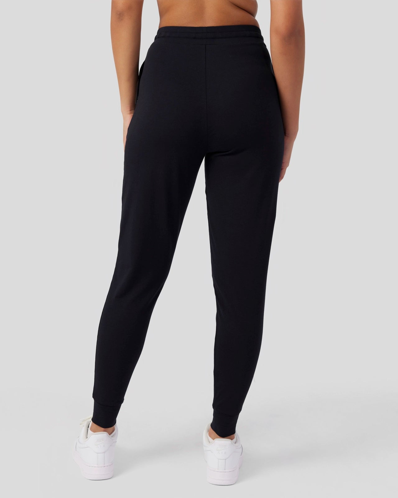 PREMIUM JOGGER - BLACK - Image 4